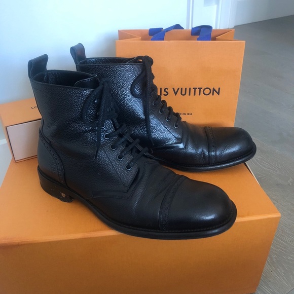 louis vuitton leather boots